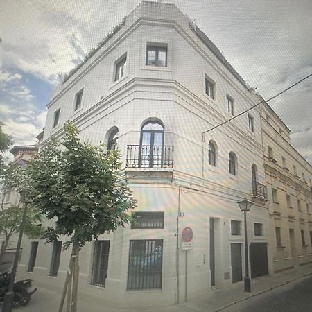 Apartamentos Montevideo 6 Sewilla Zewnętrze zdjęcie