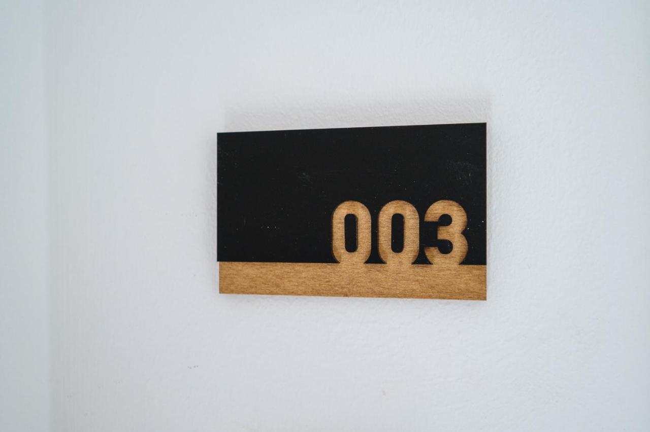 Apartamentos Montevideo 6 Sewilla Zewnętrze zdjęcie